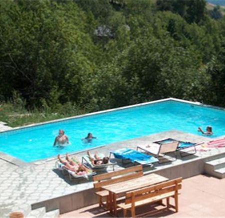 Residence Selika Leuk Екстер'єр фото